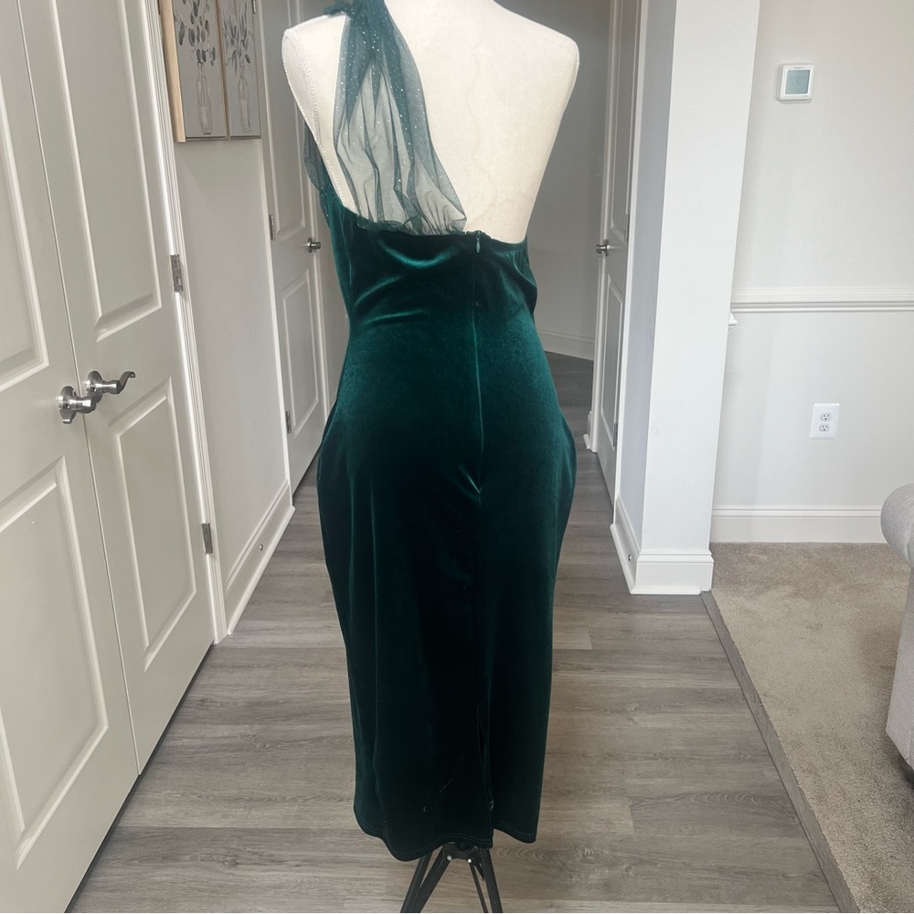 Source Unknown Emerald Green One-Shoulder Velvet … - image 4
